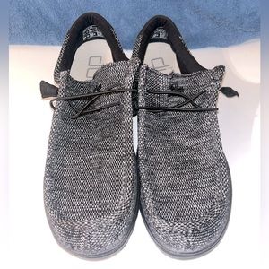 Hey dude, good condition, never worn, sz 11